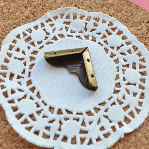 Уголок "Бронзовый. Французский", 1 шт (Китай)