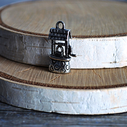 Подвеска металлическая "Колодец", цвет серебряный