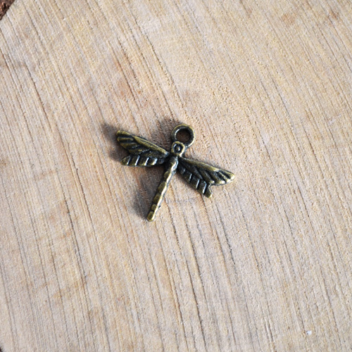 Подвеска металлическая "Стрекоза мини", цвет бронзовый