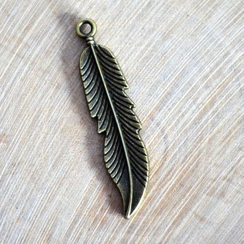 Подвеска металлическая "Перо", цвет бронзовый
