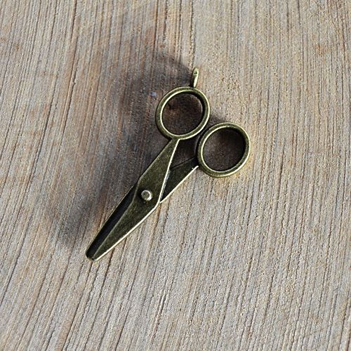 Подвеска металлическая "Ножницы", цвет бронзовый
